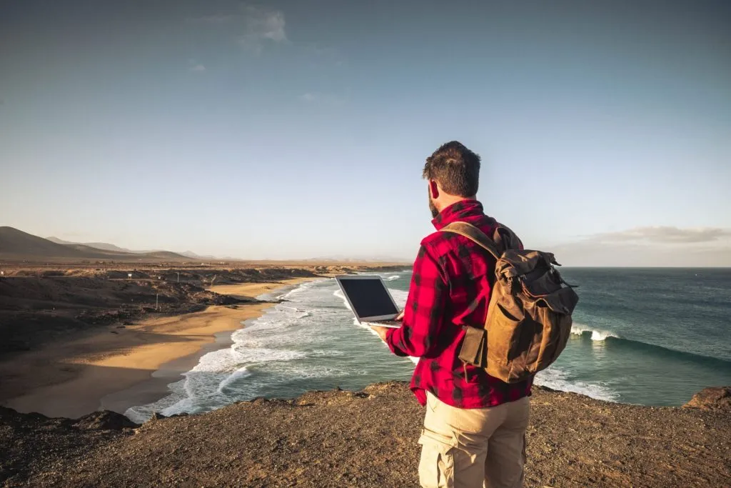 How to Surf the Web Off Grid