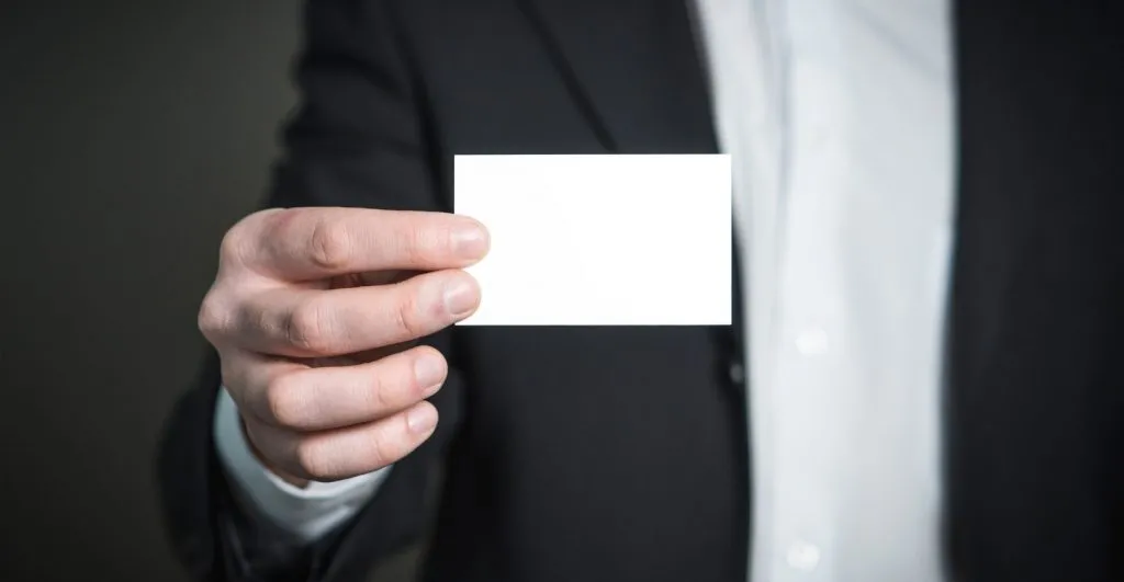Top 4 Advantages Of Business Cards