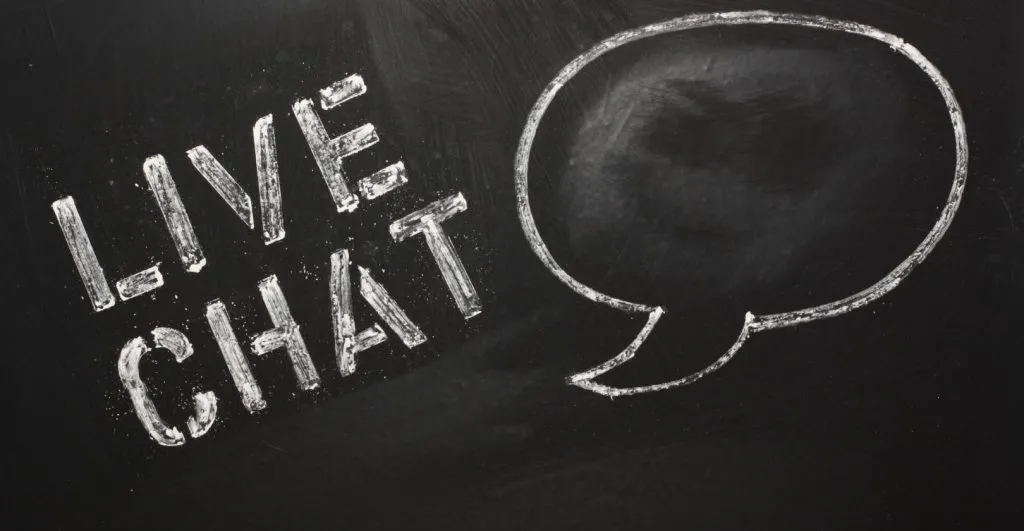 What Are The Tips For Integrating A Live Chat Solution Into A Website