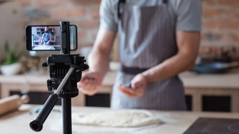 How To Transform Your Old Smartphone As A Security Camera