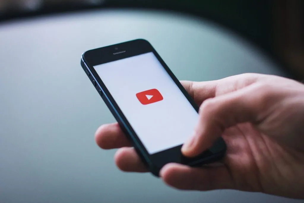 How to Make a 24/7 Youtube Live Stream - New Creator Studio 2020 [Mac / PC]