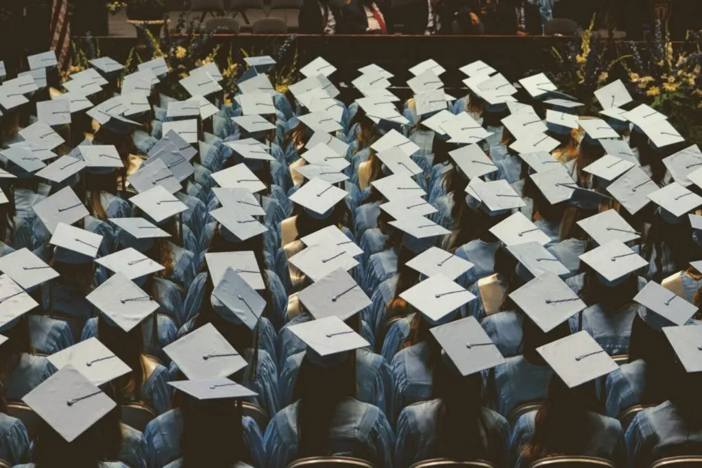 10 Best Universities To Study Computer Science 2