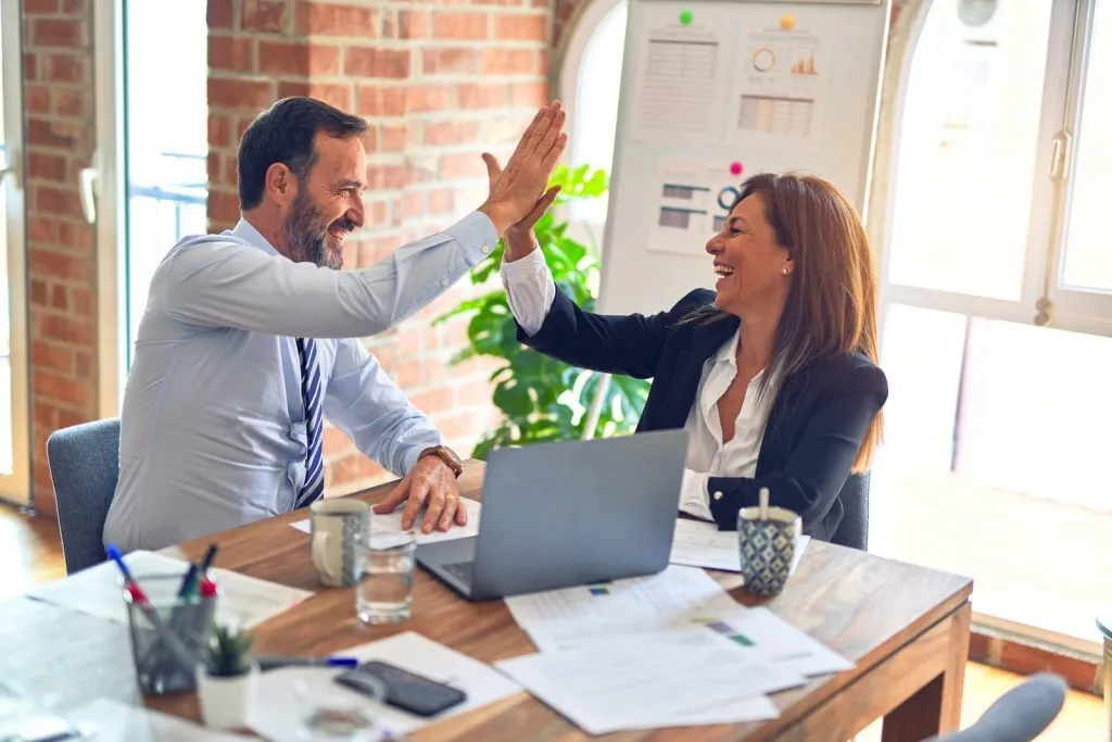 Encouraging Communication & Collaboration