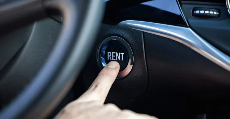5 Essential Car Rental Tips For Solo Travelers