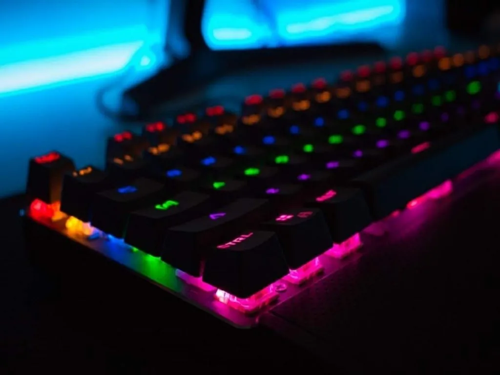 11 Things to Consider While Shopping for a Gaming Keyboard