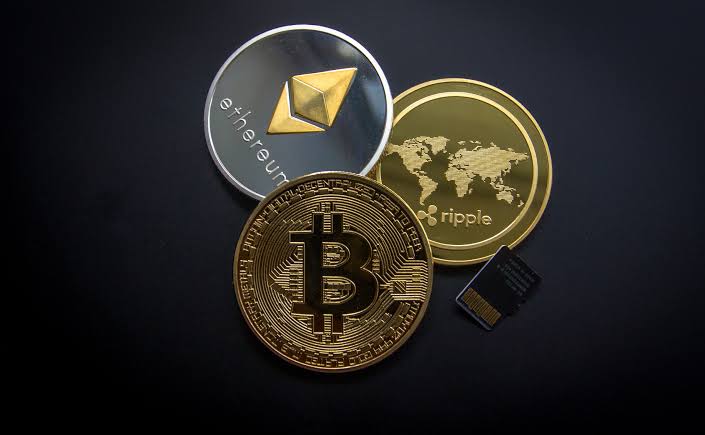Top Cryptocurrencies (What to Invest in 2022)