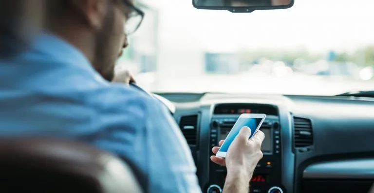 Is New Technology Making Distracted Driving A Bigger Problem